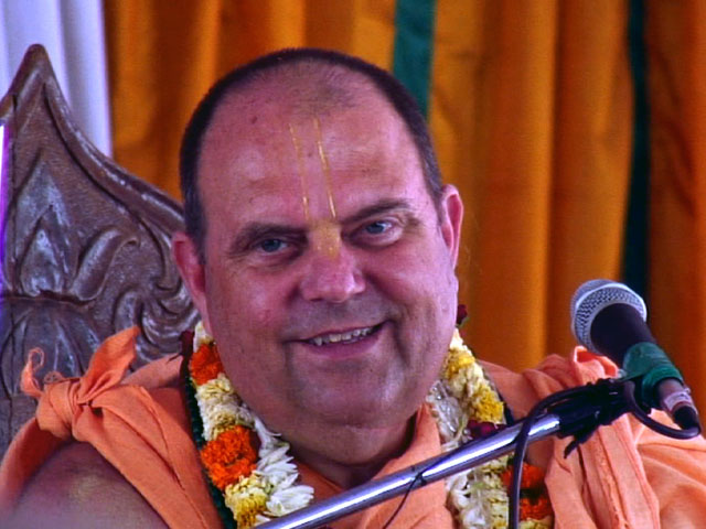 Jayapataka Swami Chanting Hare Krishna