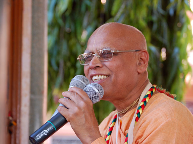 Loknath Swami Chanting Hare Krishna