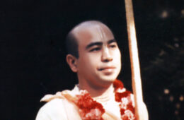 Chant Hare Krishna Japa With Bhakti Swarupa Damodara Swami