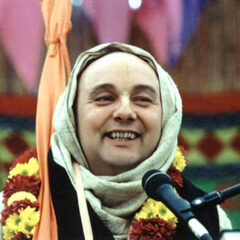 Chant Hare Krishna Japa With Suhotra Swami